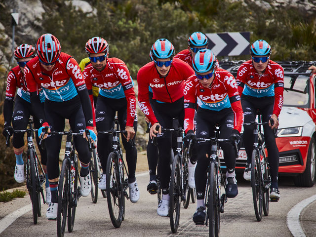 Lotto Dstny Development Team start seizoen in Tour du Var
