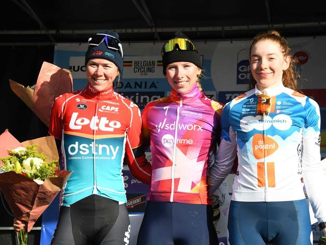 Thalita de Jong takes a nice second place in GP Oetingen